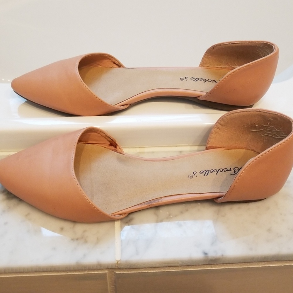 Nude Pink Flats